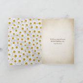 Het madeliefjemand van de verjaardag met vlinder kaart (Binnen)