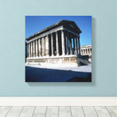 Het Maison Carree Canvas Afdruk (Insitu (Houten vloer))