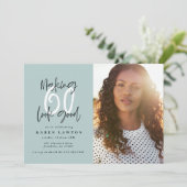 Het maken van 60 kijkt goede fotoverjaardagsuitnod (Staand voorkant)