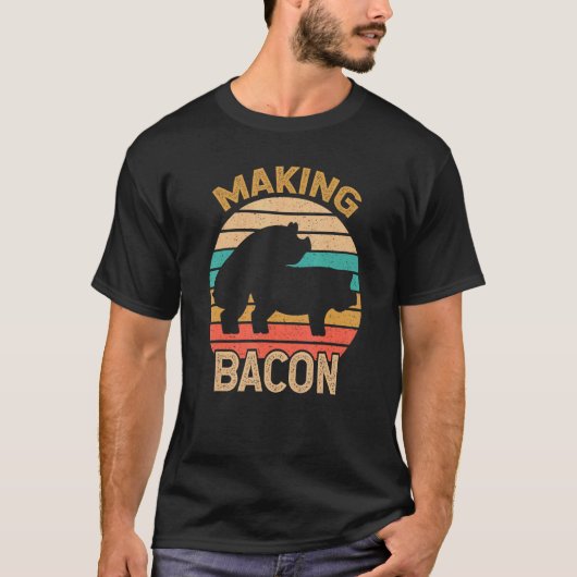 Het maken van Bacon  Varkens Gebrand Roken Grillin T-shirt (Voorkant)
