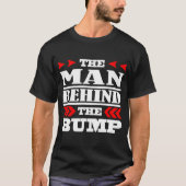 HET MAN ACHTER DE BUMP T-SHIRT (Voorkant)
