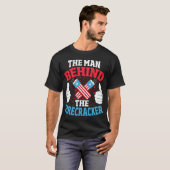 Het Man achter de Firecracker New Dad 4 juli T-shirt (Voorkant volledig)