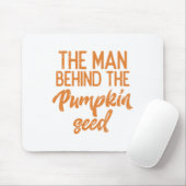 Het Man achter de pompoenen met heupen Muismat (Met muis)