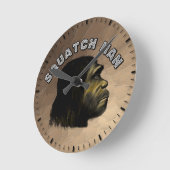 Het Man van Squatch Ronde Klok (Hoek)