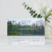 Het meer in de bergen begint ons avontuur met de b RSVP kaartje (Staand voorkant)