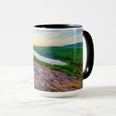 Het meer van de "Clouds Porcupine Mountains" Mok (Voorkant rechts)