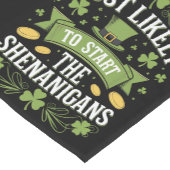 Het meest waarschijnlijk om te beginnen met de She Korte Tafelloper (Hoek)