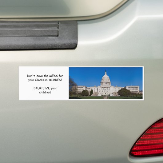 Het MESS in DC. Bumpersticker (Op auto)