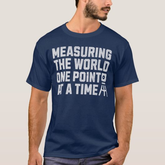Het meten van de World Surveyor Cartographer T-shirt (Voorkant)