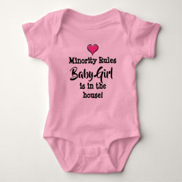 Het minderheidsreglement Baby Girl is in huis! Romper
