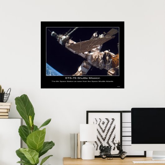 Het Mir Space Station Poster (Thuiskantoor)