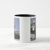 Het mobiele lanceerplatform wordt bewogen mok (Midden)