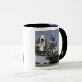 Het mobiele lanceerplatform wordt bewogen mok (Voorkant rechts)