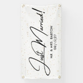 Het moderne Confetti is net getrouwd met een autos Spandoek (Verticaal)