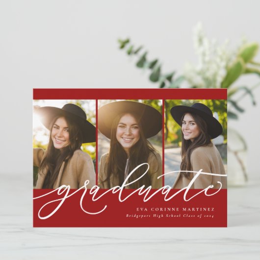 Het moderne manuscript afstuderen drie foto rood a aankondiging (Staand voorkant)