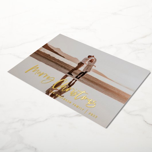 Het moderne, minimale fotoblauw kerstscript folie feestdagenkaart (Gedraaid)