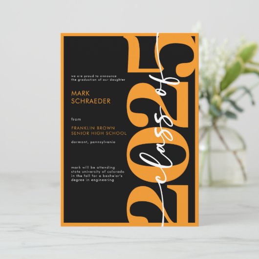 Het moderne Oranje typografie Afstuderen Kaart (Staand voorkant)