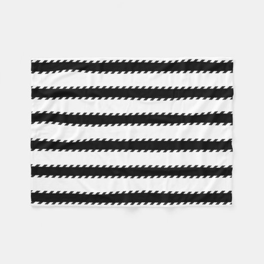 Het moderne Zwart-witte Geometrische Patroon van Fleece Deken (Voorkant (Horizontaal))