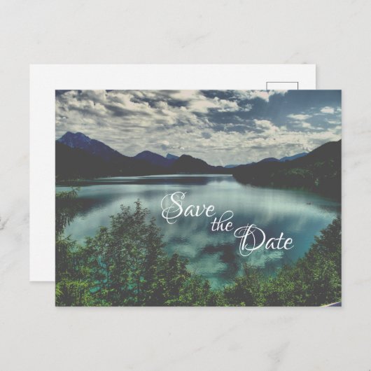 Het mooie bergmeer bewaar de datum van het huwelij aankondigingskaart (Voorkant / Achterkant)