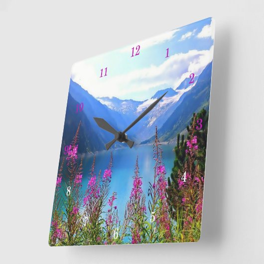 Het mooie bergmeer vierkante klok (Hoek)