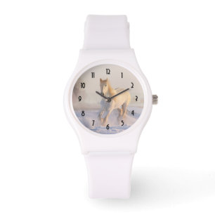 Het mooie witte paard Galloping in de sneeuw Horloge