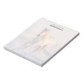 Het mooie witte paard Galloping in de sneeuw Notitieblok (Linkerzijde)