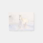 Het mooie witte paard Galloping in de sneeuw Post-it® Notes (Voorkant)