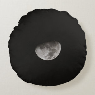HET MOON ROND KUSSEN