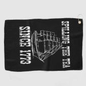 Het morsen van de thee sinds 1773 juli Geschiedeni Golfhanddoek (Horizontaal)