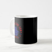 Het morsen van de thee sinds 1773 Vierde juli Grap Koffiemok (Voorkant links)
