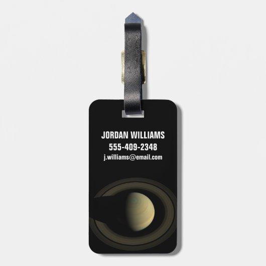 Het mozaïek van de planeet Saturnus en zijn belang Bagagelabel (Achterkant verticaal)