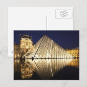Het nachtelijke uitzicht van de glazen piramide va briefkaart (Voorkant / Achterkant)