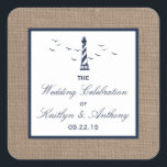 Het Nautical Lighthouse Burlap Wedding Collectie Vierkante Sticker<br><div class="desc">Geniet in stijl met deze stijlvolle en zeer trendy bruiloft ten gunste van stickers. Dit ontwerp is gemakkelijk te personaliseren met uw speciale gebeurtenisformulering en uw gasten zullen enthousiast zijn wanneer zij deze geweldige stickers zien.</div>