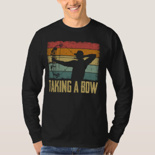 Het nemen van een Boog Compound Bow and Arrow boog T-shirt