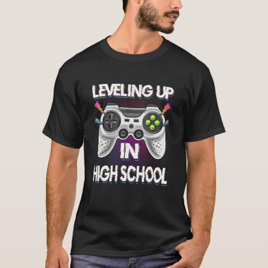 Het niveau omhoog in High School VideoGaming T - s T-shirt (Voorkant)