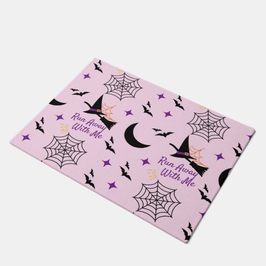 Het nummer "Run Away With Me" van Halloween Witch Deurmat (Schuin)