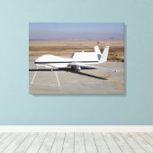 Het onbemande vliegtuig Global Hawk Canvas Afdruk (Insitu (Houten vloer))