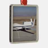 Het onbemande vliegtuig Global Hawk Metalen Ornament (Rechts)