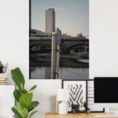 Het ondersteboven wereldje van reflecties poster (Thuiskantoor)