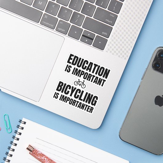 Het onderwijs is belangrijk dat fietsen belangrijk sticker (Laptop met iPhone)