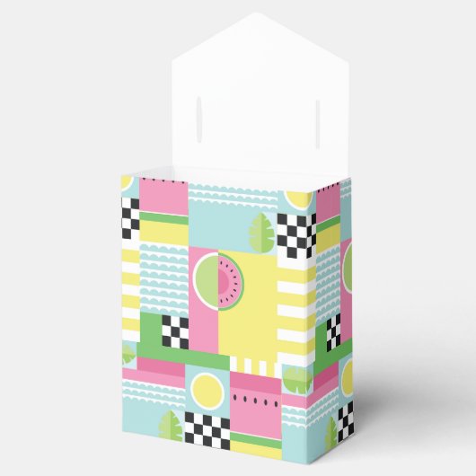 Het ontwerp van de zomervrucht is kleurrijk en leu bedankdoosjes (Geopend)