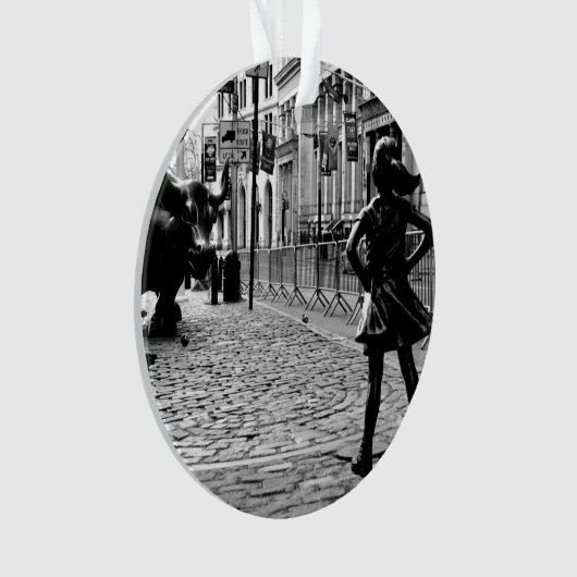 Het onverdiende meisje ornament (voorkant)