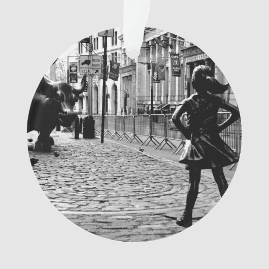 Het onverdiende meisje ornament (voorkant)