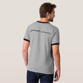 "Het onzekere" boek. T-shirt (Achterkant volledig)