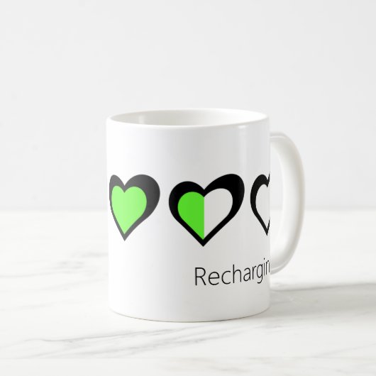 Het opladen van de Mok van het hart (Voorkant rechts)