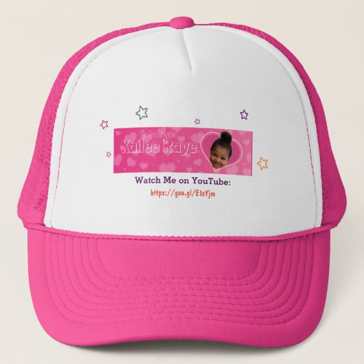 Het opmerkelijke Kailee Raye Promotionele YouTube- Trucker Pet (Voorkant)