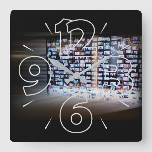 Het overschrijden van online grenzen vierkante klok (Voorkant)