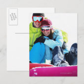 Het paarzitting van Snowboarder op sneeuw Briefkaart (Voorkant / Achterkant)