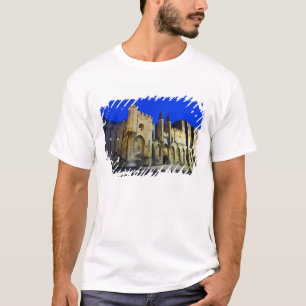 Het paleis van de paus in Avignon bij zonsondergan T-shirt