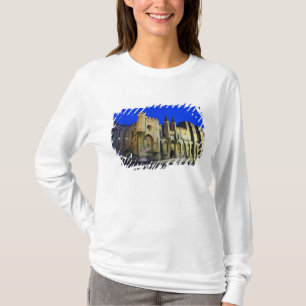 Het paleis van de paus in Avignon bij zonsondergan T-shirt